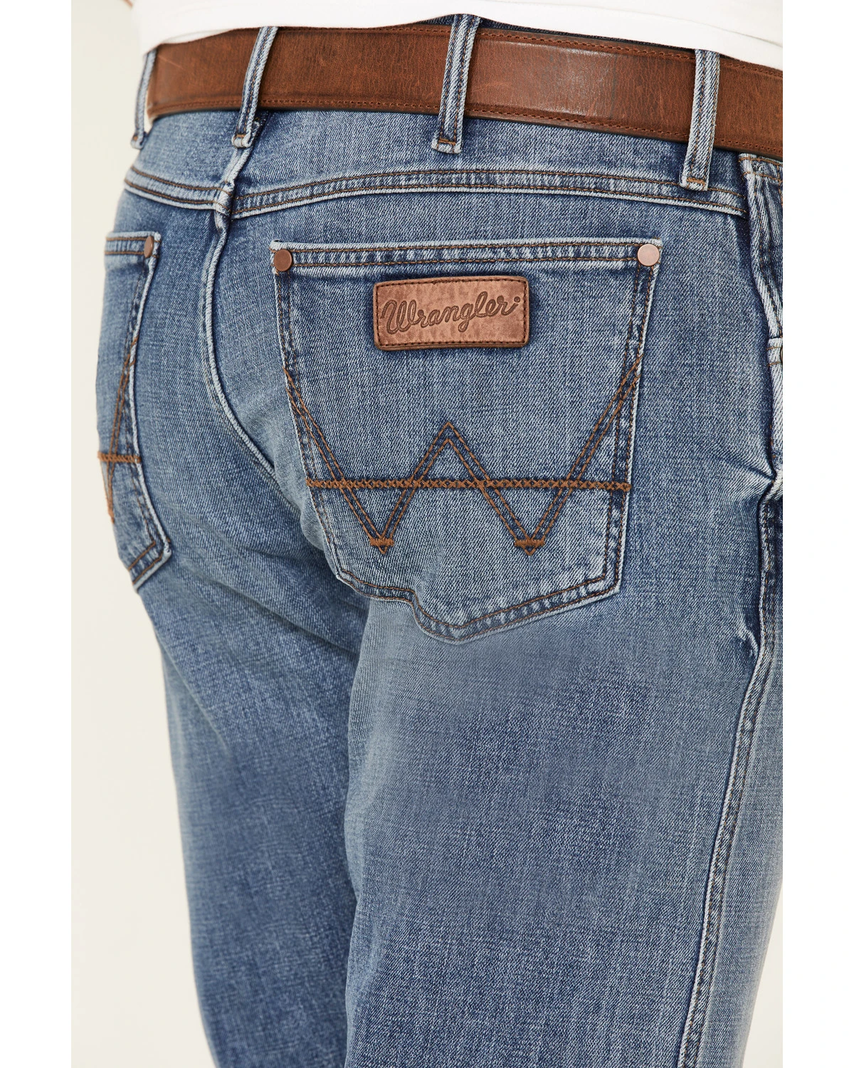 Wrangler Retro Men's Linville Light Stretch Slim Straight Jeans - Long - Image 4