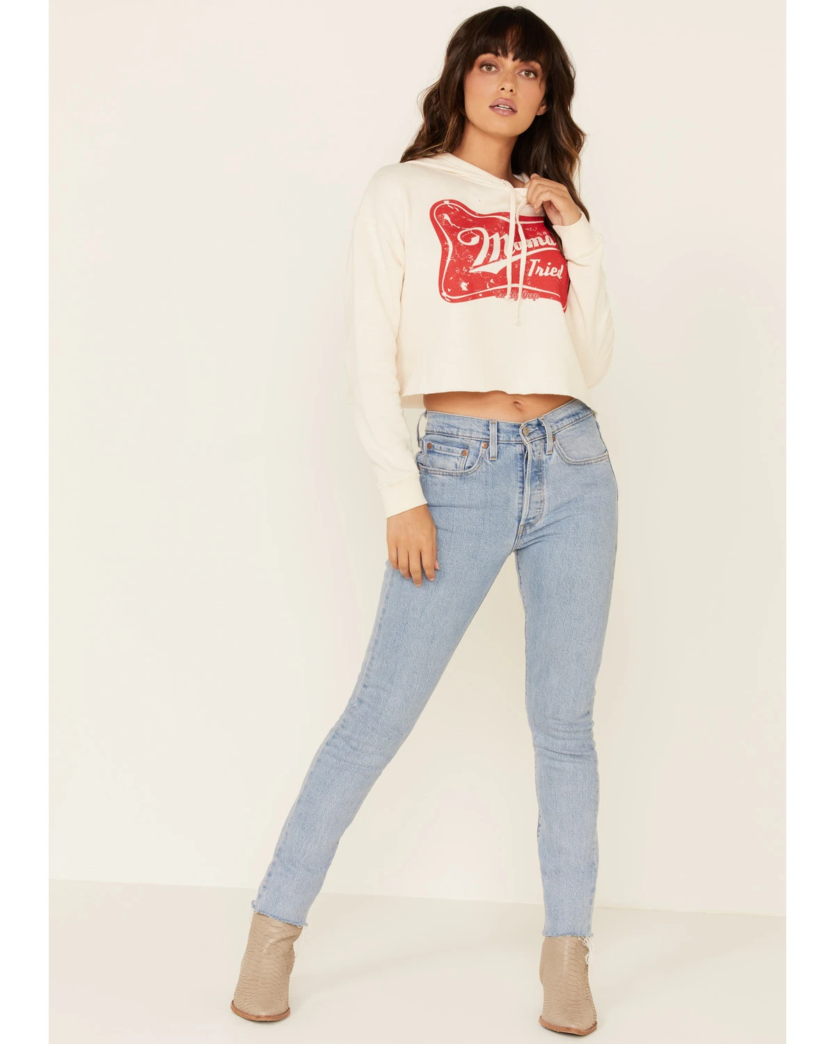 Country Deep Women's Mama Tried Graphic Cropped Hooded Sweatshirt - Image 2