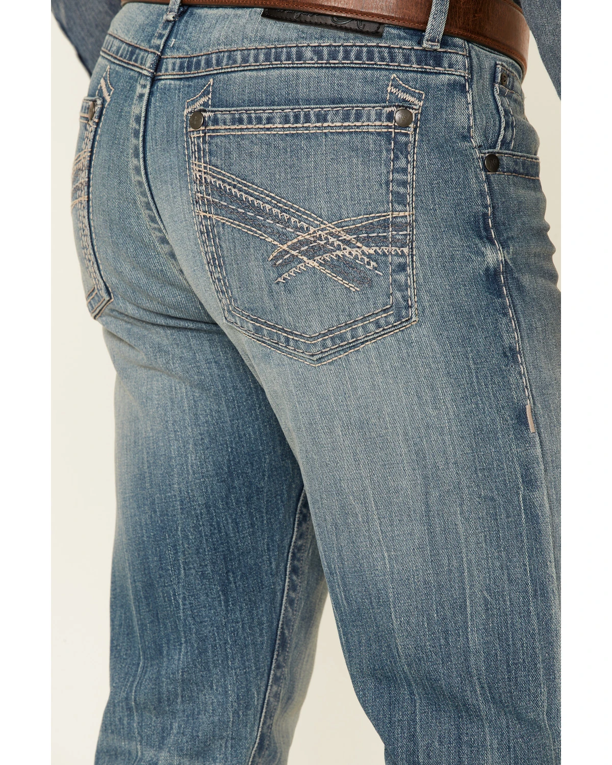 Rock 47 By Wrangler Men's Cochran Medium Wash Stretch Slim Straight Jeans - Image 4