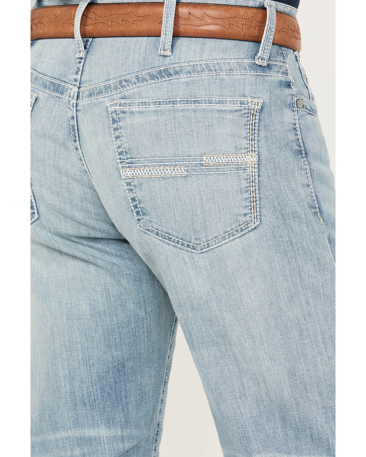 Cinch Men's White Label Light Wash Relaxed Straight Stretch Performance Denim Jeans - Image 4